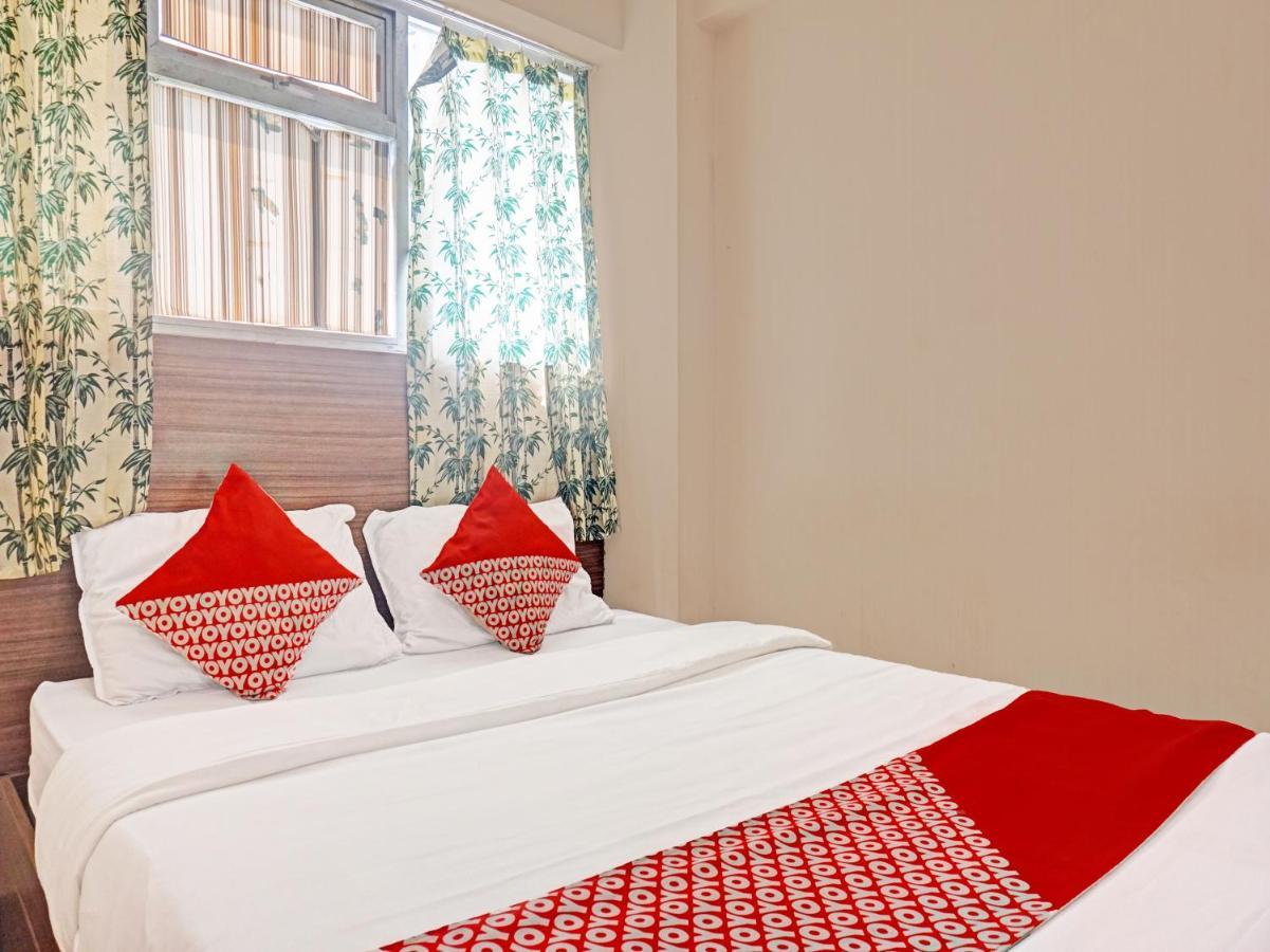 Oyo 91420 S&A Collection Hotell Jakarta Exteriör bild