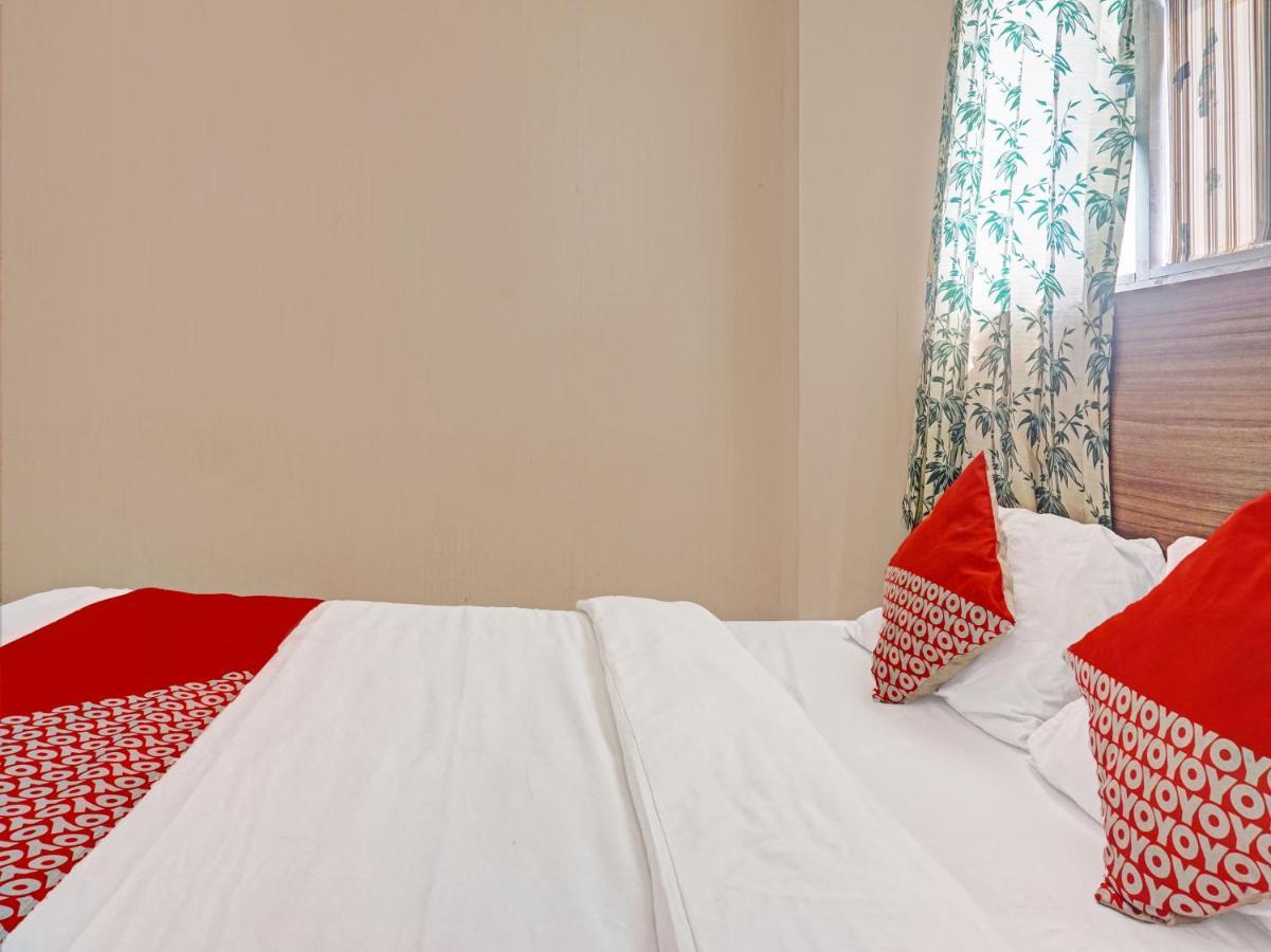 Oyo 91420 S&A Collection Hotell Jakarta Exteriör bild