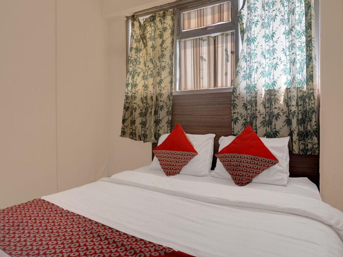 Oyo 91420 S&A Collection Hotell Jakarta Exteriör bild